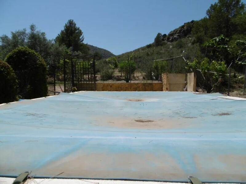5 bedroom Villa for sale