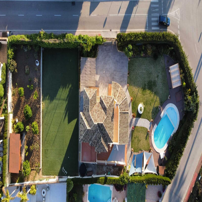 6 bedroom Villa for sale