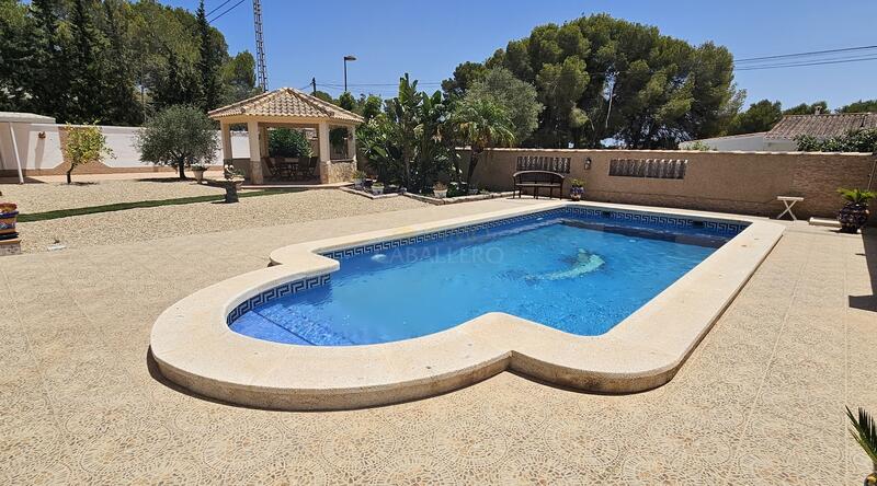 5 Cuarto Villa en venta