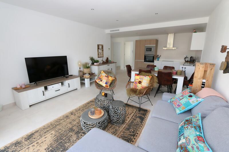 3 bedroom Apartment for sale