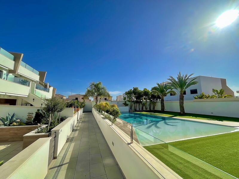3 bedroom Apartment for sale