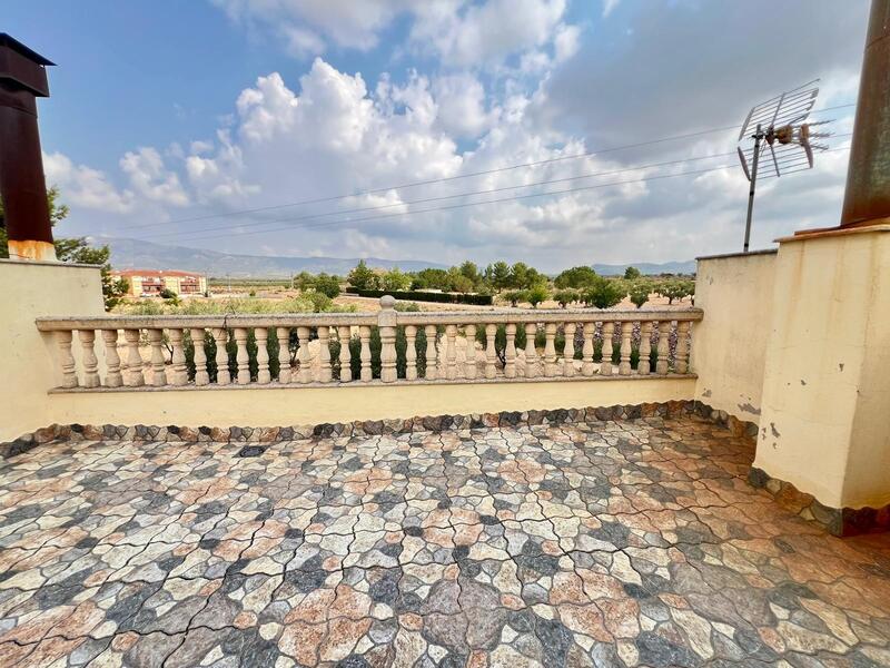 3 bedroom Townhouse for sale