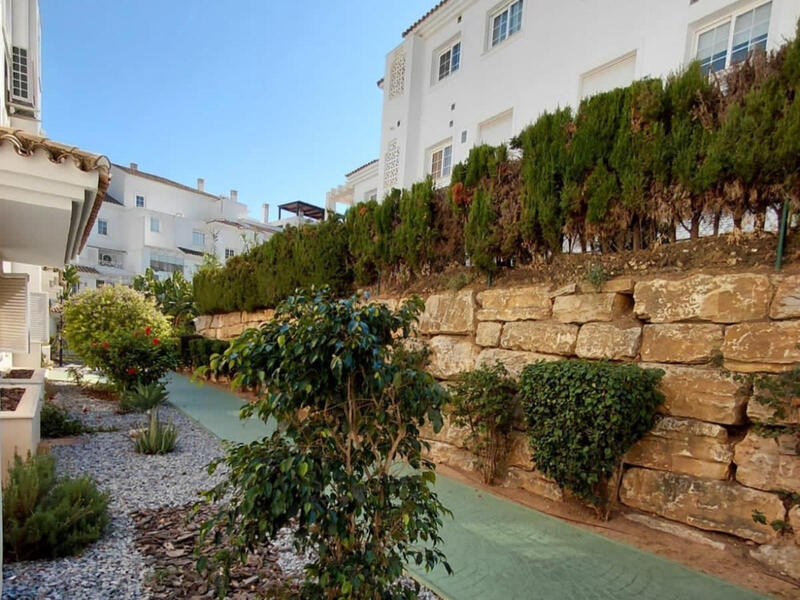 1 Cuarto Apartamento en venta