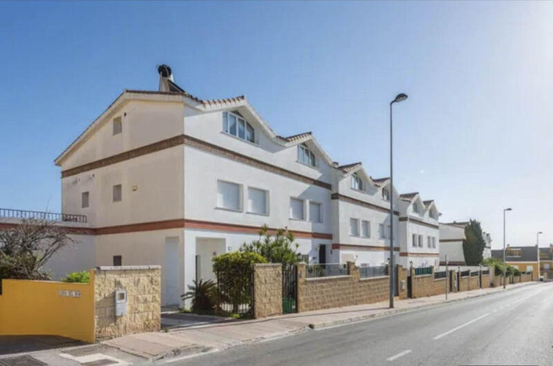 4 chambre Maison de Ville à vendre