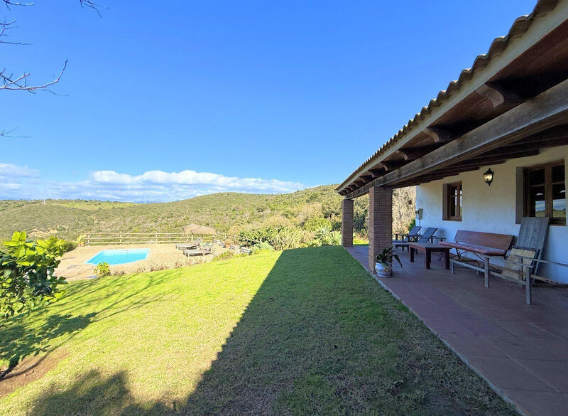 8 bedroom Country House for sale
