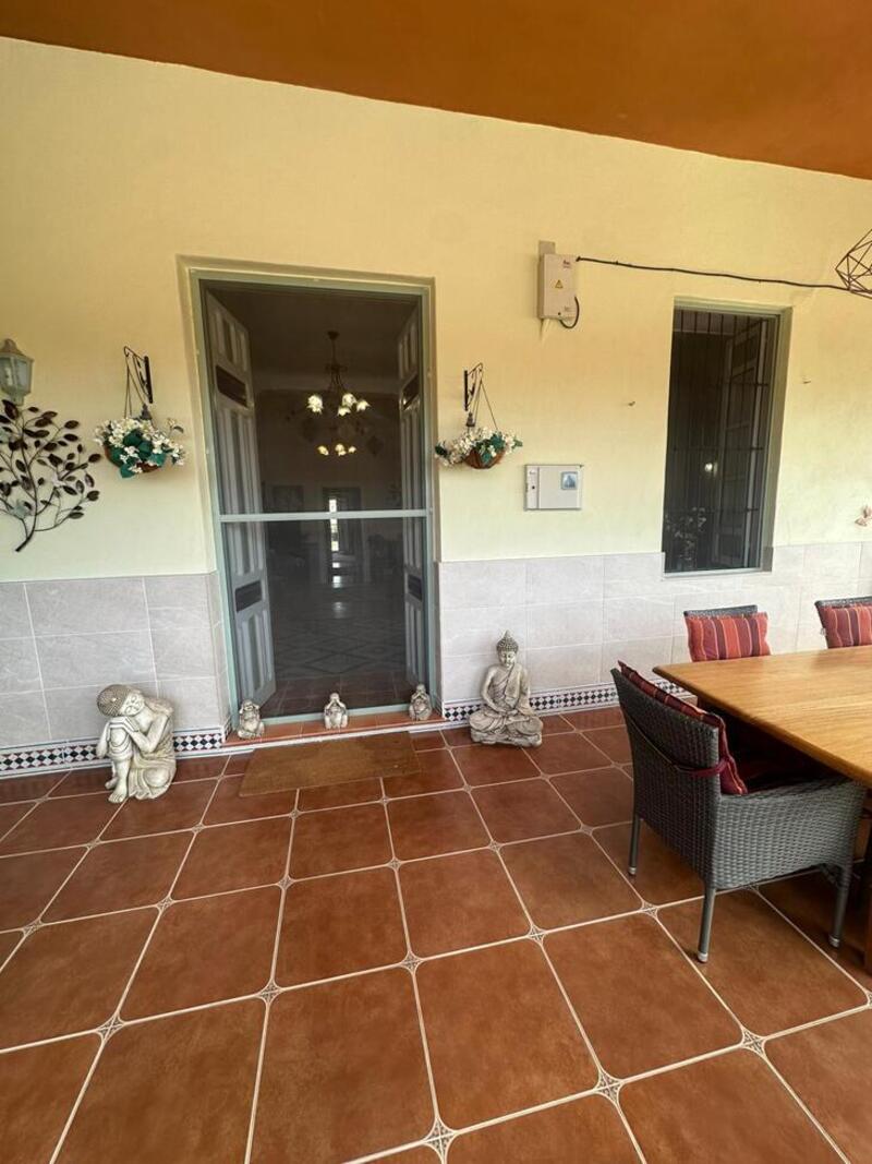 3 bedroom Country House for sale