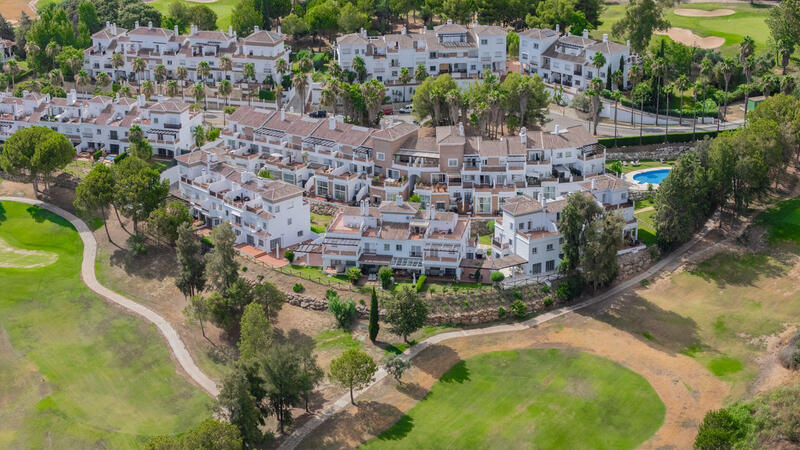 Adosado en venta en Alhaurin de la Torre, Málaga