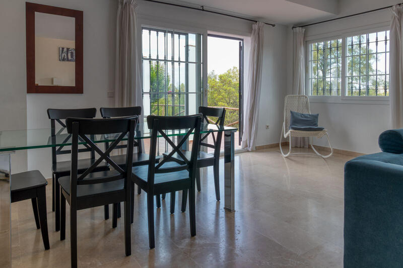4 bedroom Townhouse for sale