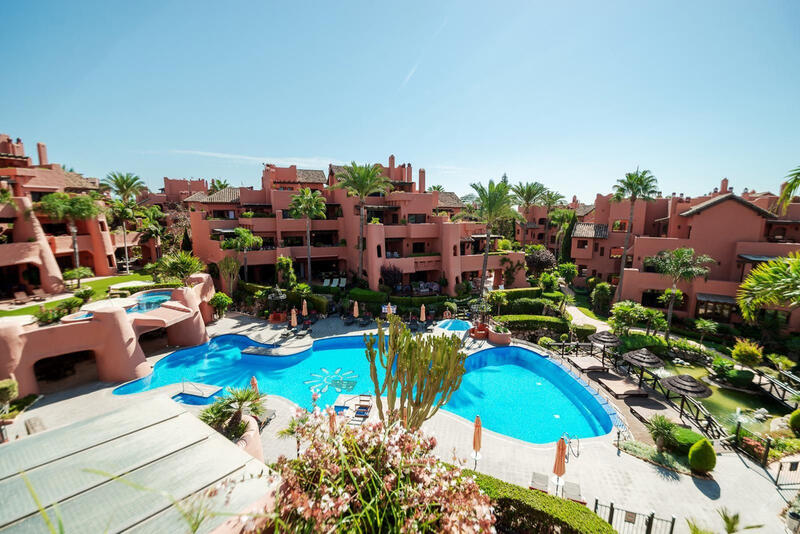 Apartment for sale in New Golden Mile, Málaga