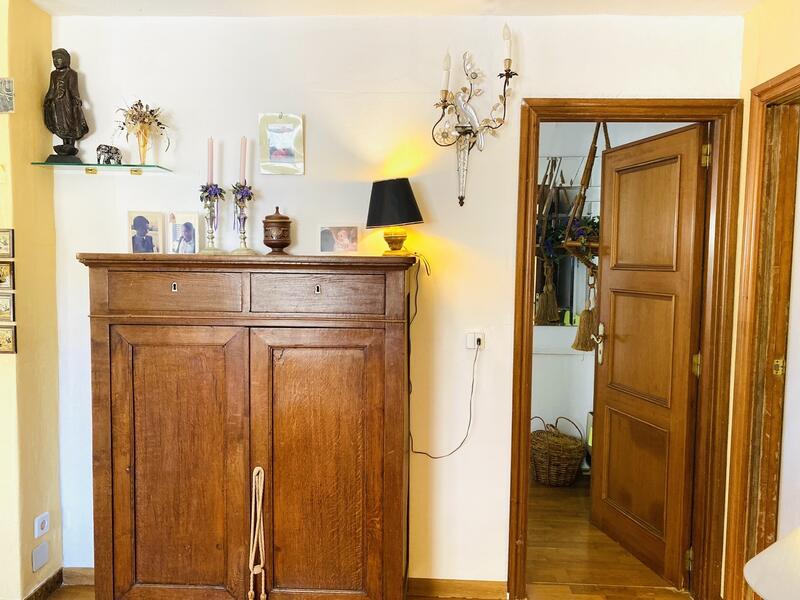 7 bedroom Villa for sale