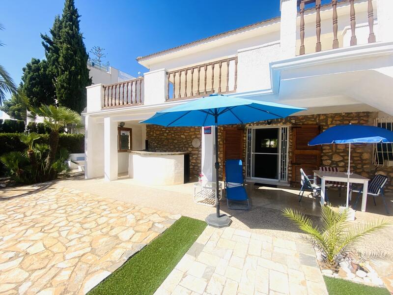 7 bedroom Villa for sale