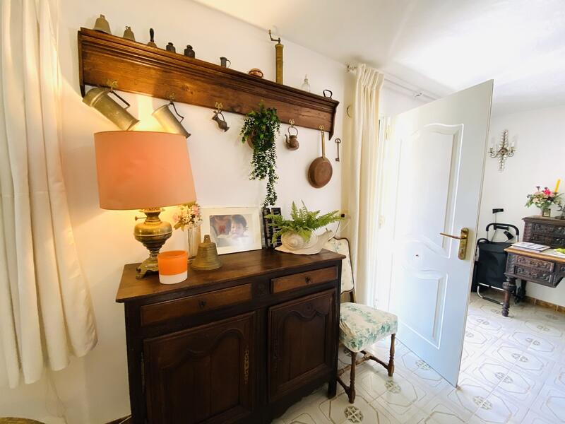 7 bedroom Villa for sale