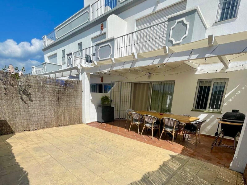 3 Cuarto Adosado en venta