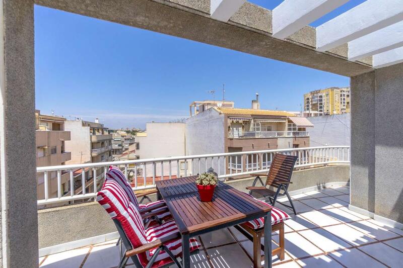 3 bedroom Apartment for sale