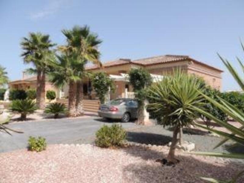 3 Cuarto Villa en venta
