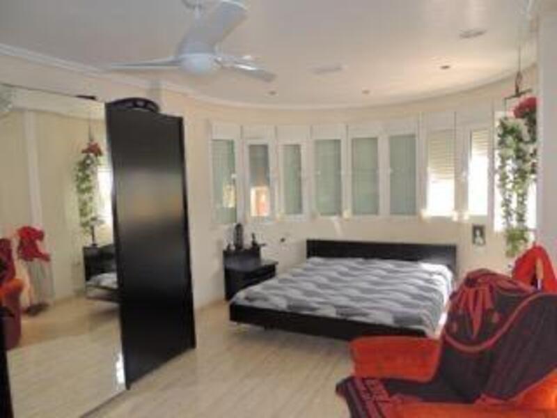 3 Cuarto Villa en venta