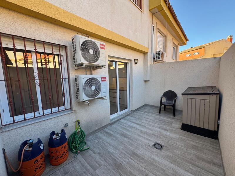 2 slaapkamer Appartement Te koop