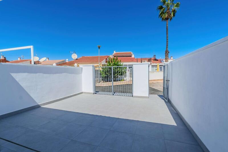 2 bedroom Villa for sale