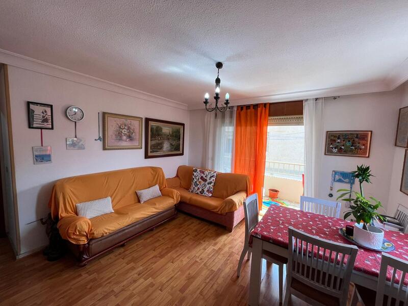 3 bedroom Apartment for sale