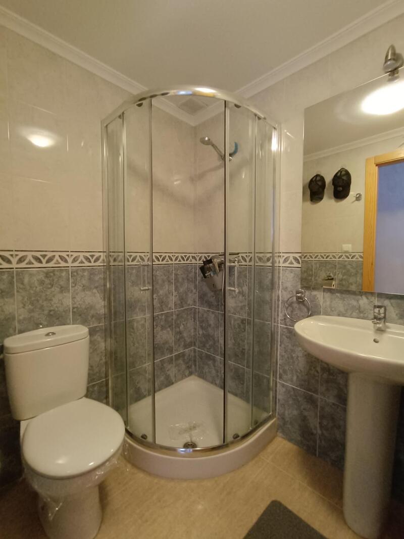 2 bedroom Townhouse for sale