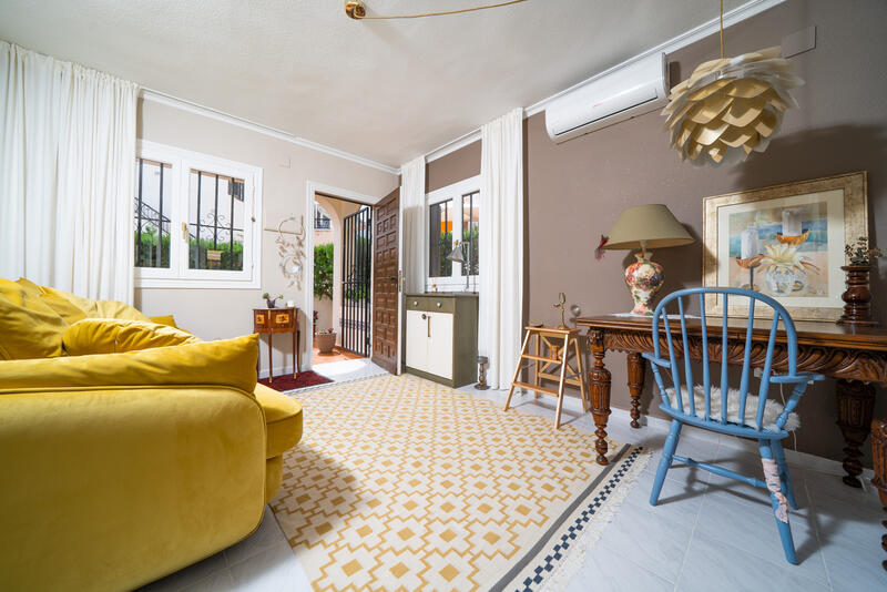 2 bedroom Villa for sale