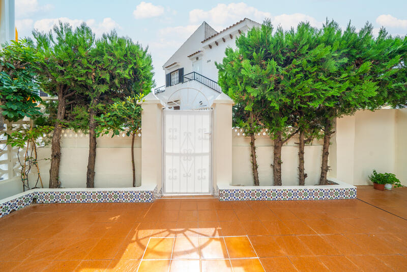 2 bedroom Villa for sale