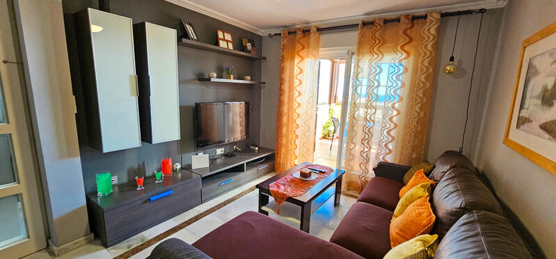 4 bedroom Apartment for sale