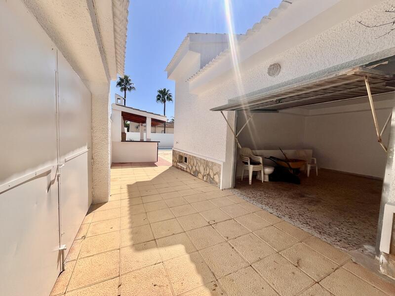 3 bedroom Villa for sale
