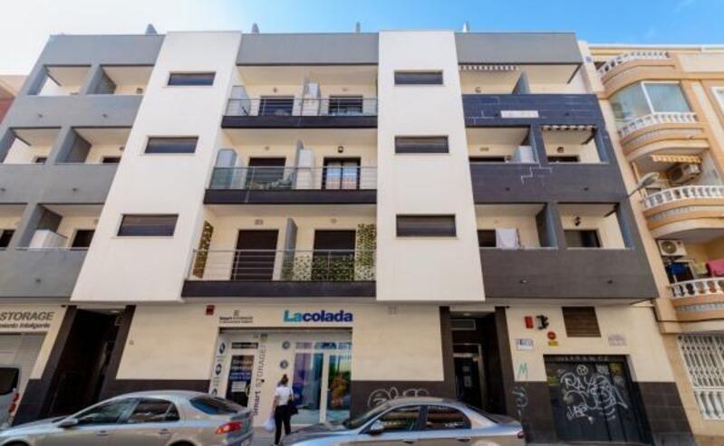 3 bedroom Apartment for sale