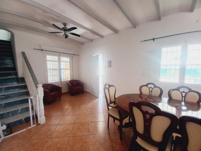 4 bedroom Villa for sale