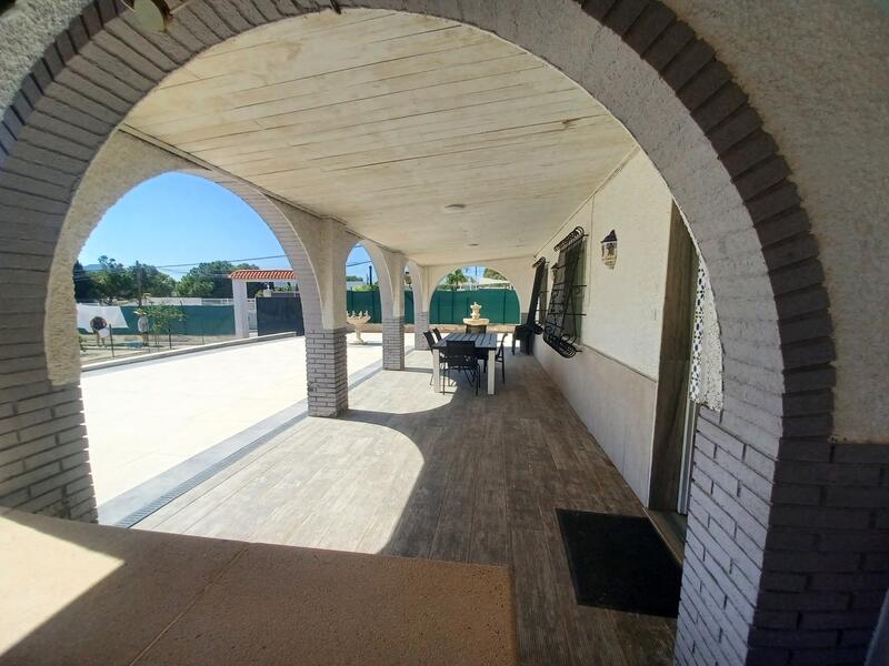 4 bedroom Villa for sale