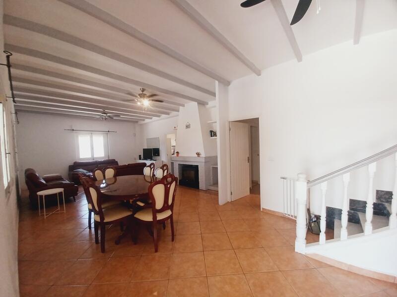 4 bedroom Villa for sale