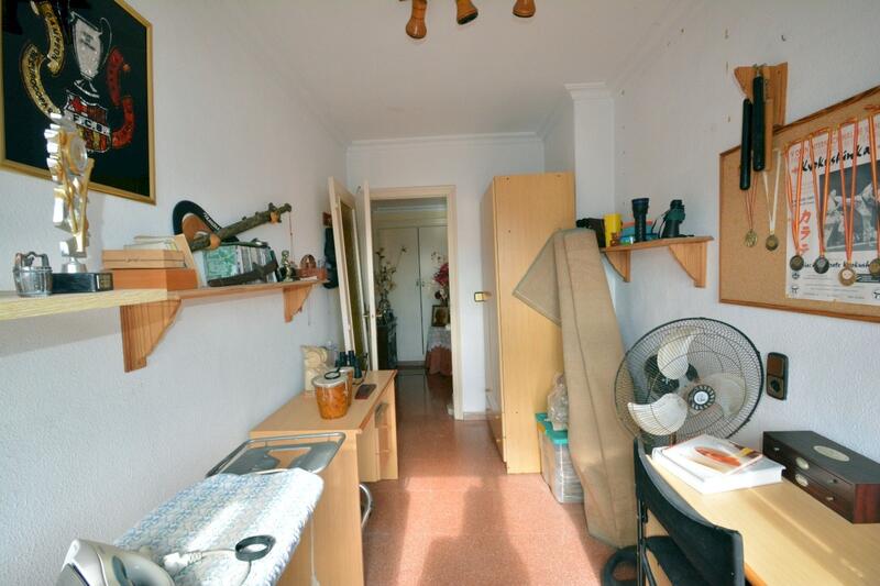 4 bedroom Apartment for sale