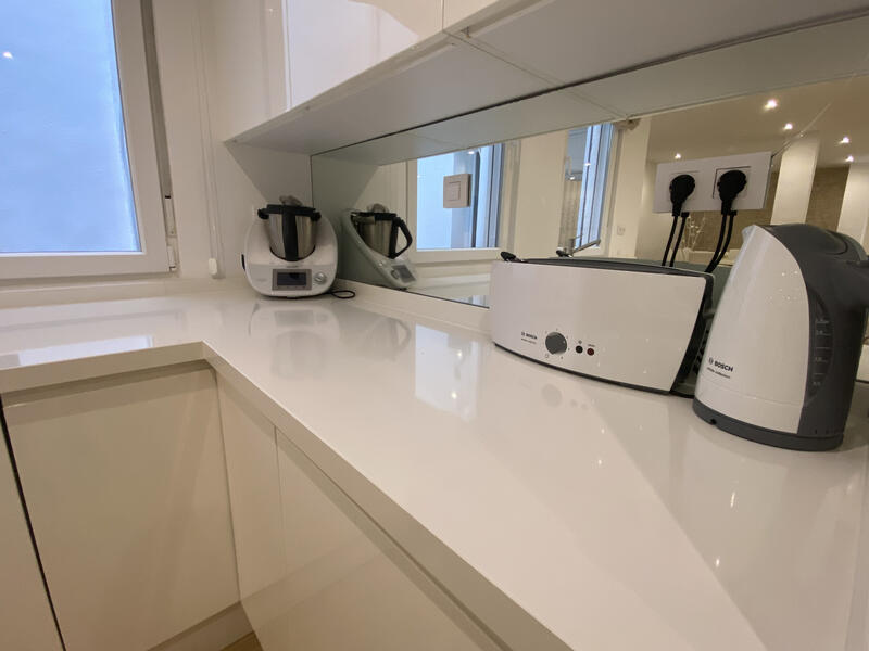 4 bedroom Apartment for sale