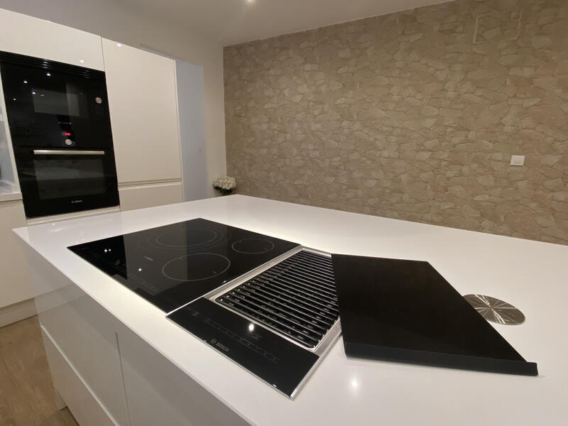 4 bedroom Apartment for sale