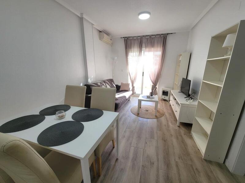 2 Cuarto Local Comercial en venta