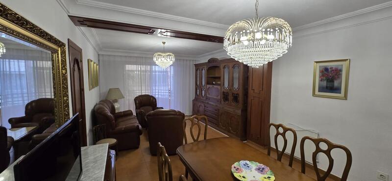 квартира продается в Torrevieja, Alicante