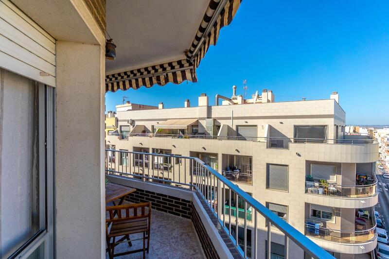 3 bedroom Apartment for sale