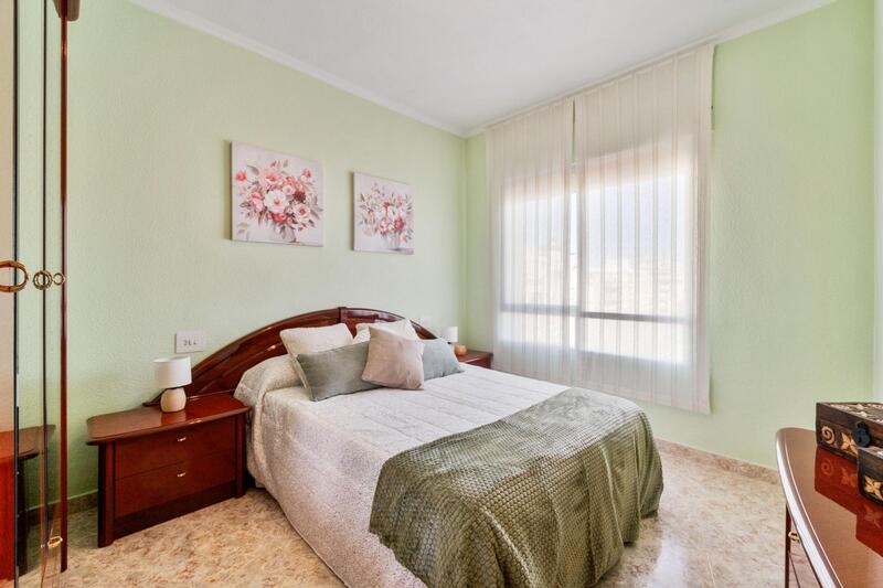 3 bedroom Apartment for sale