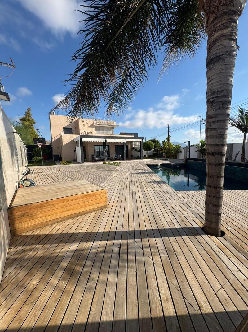 5 sovrum Villa till salu