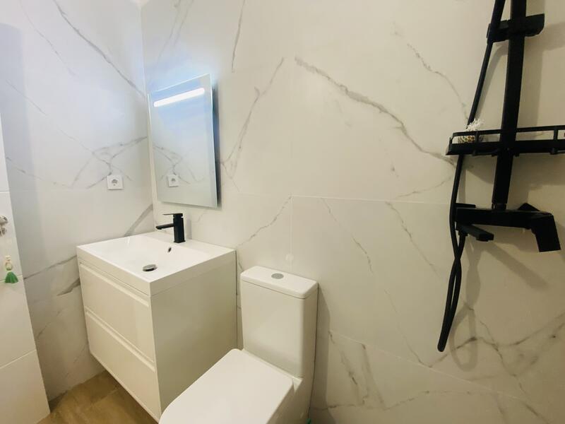 2 Cuarto Villa en venta