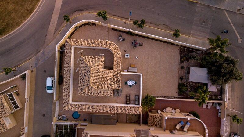 Villa til salgs i Torrevieja, Alicante