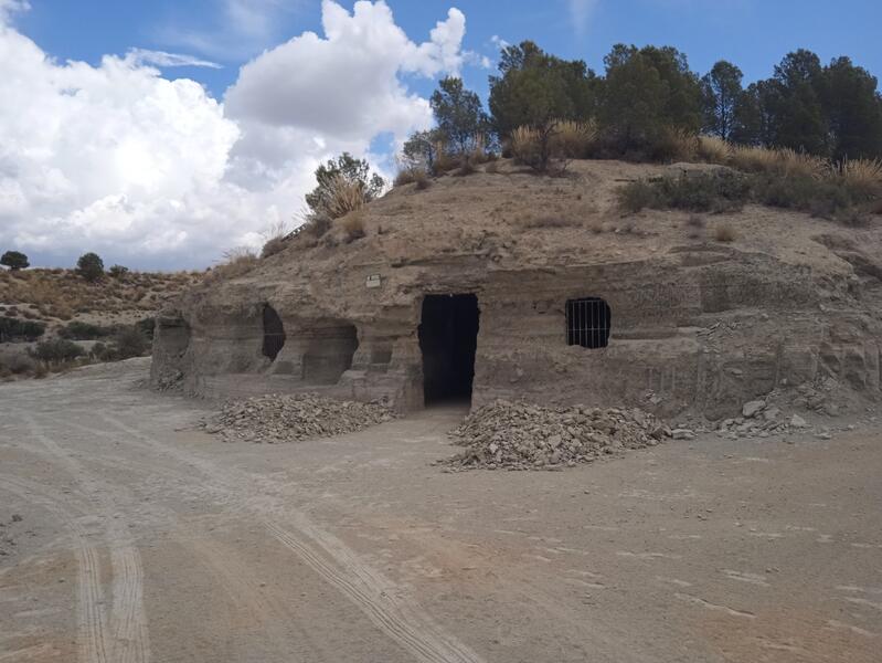 7 bedroom Cave House for sale