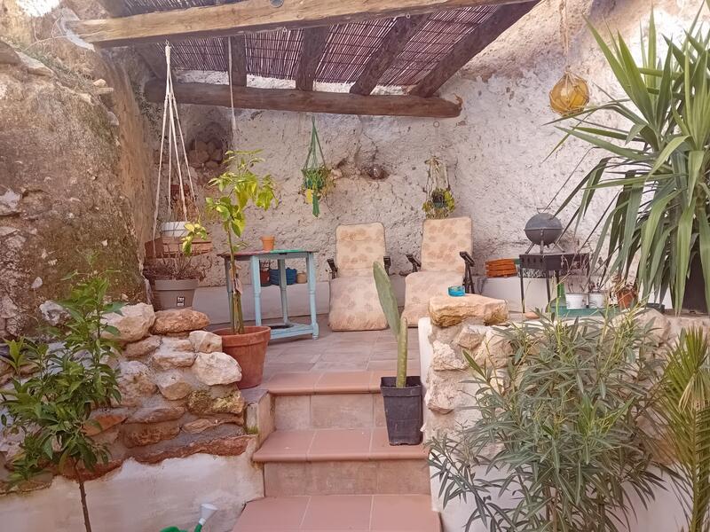 5 bedroom Country House for sale