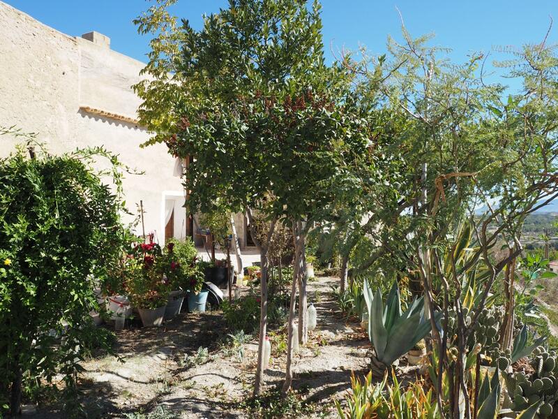 4 bedroom Cave House for sale