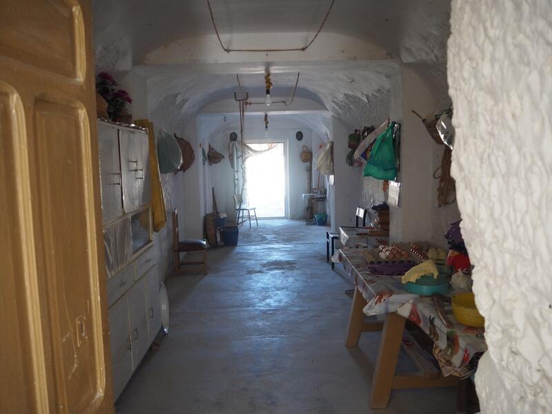 4 bedroom Cave House for sale