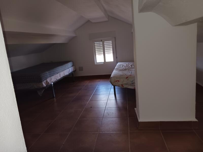 3 Schlafzimmer Landhaus zu verkaufen