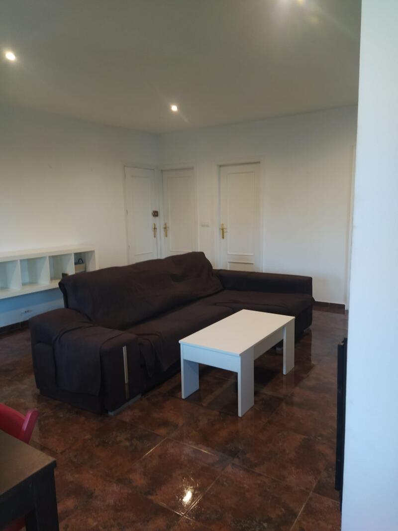 4 bedroom Townhouse for sale