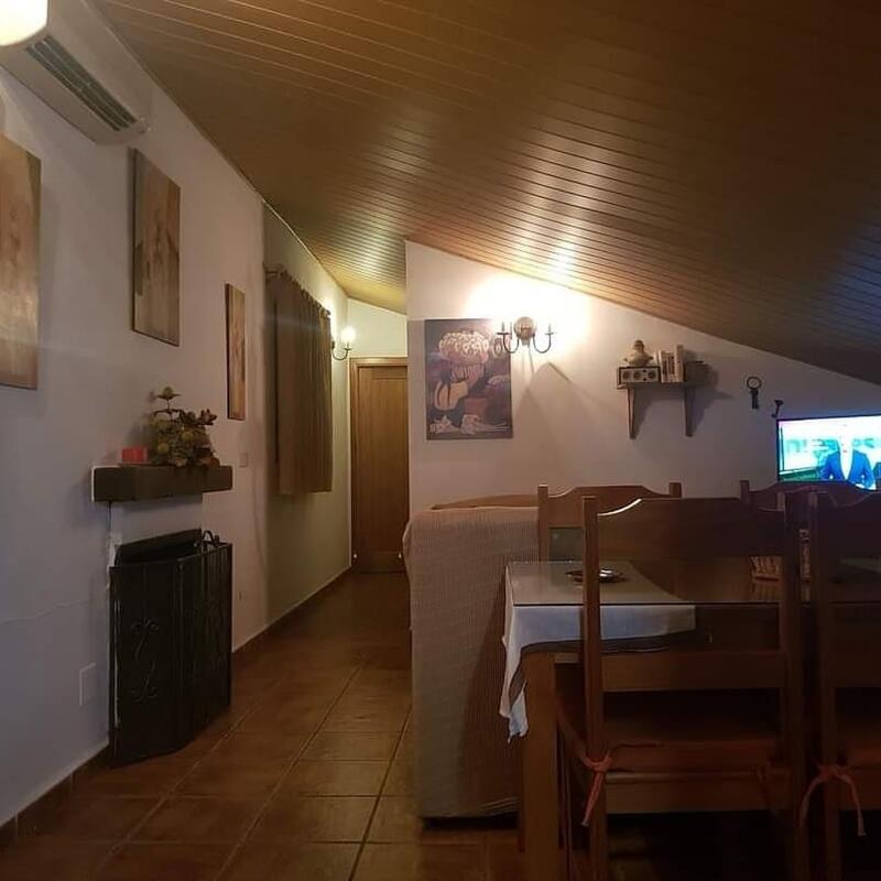 2 bedroom Townhouse for sale