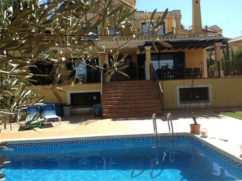 5 Cuarto Villa en venta